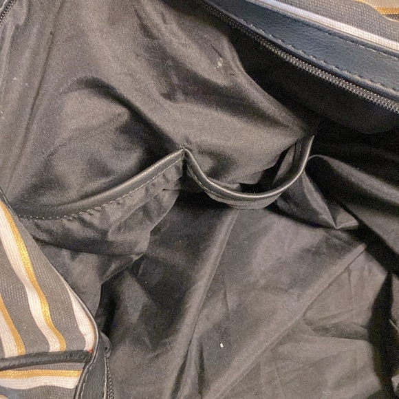 Madden girl woman’s jersey striped weekender, travel large capacity bag 🌹 - Picture 13 of 13